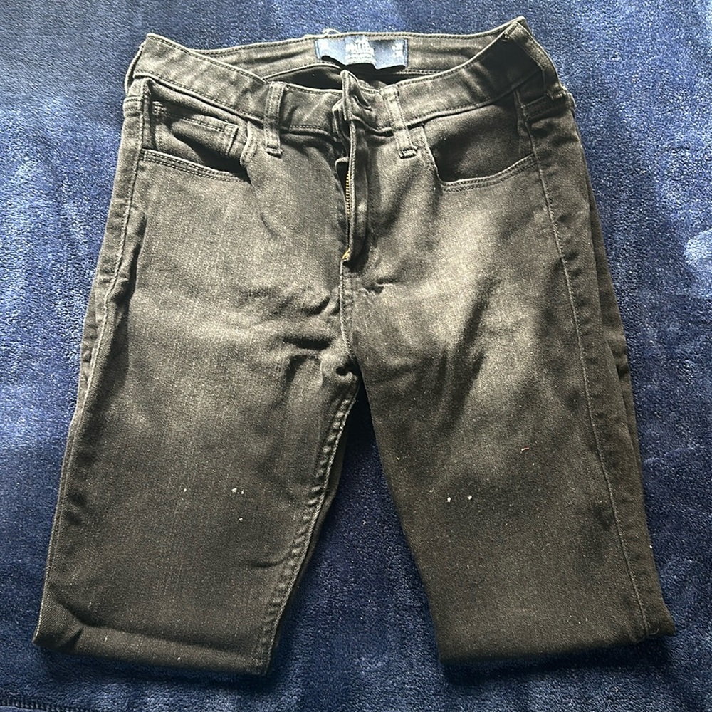 Hollister Mid-Rise Super Skin Jeans